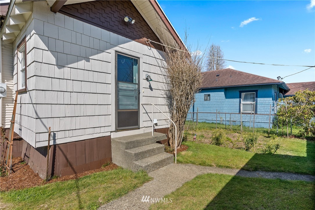 1704 Park Avenue Raymond, WA 98577 - Photo 26 of 27