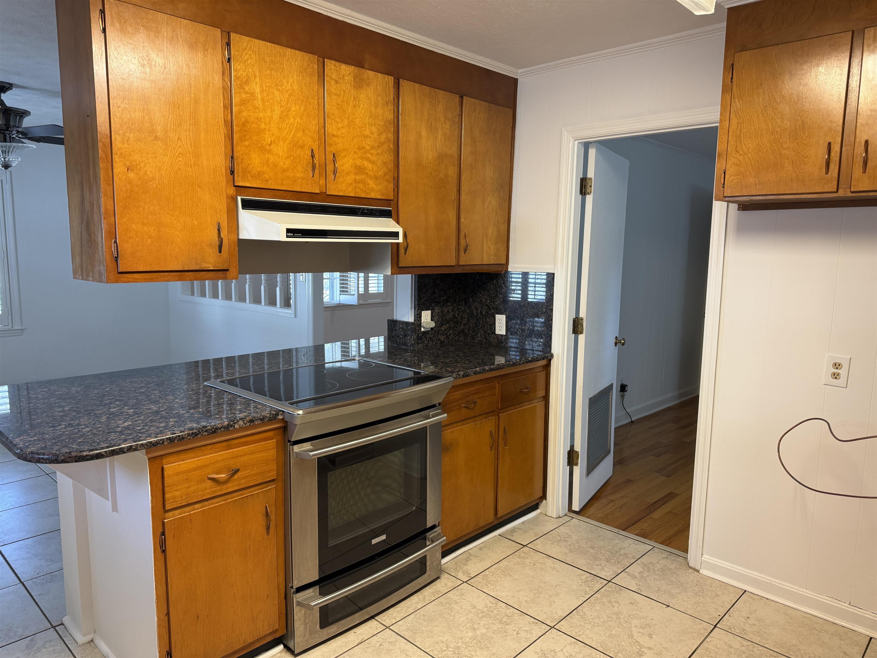 517 2nd Avenue North Surfside Beach, SC 29575 - Photo 8 of 27