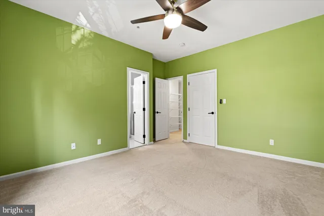 a view of a room with an empty space