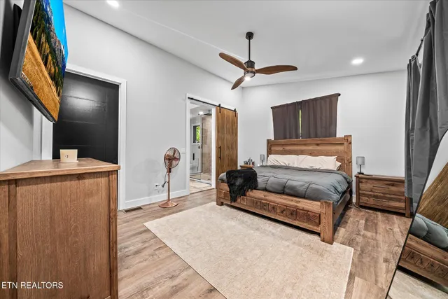 $950,000 | 204 Burntmill Ford Road, Byrdstown, TN 38549