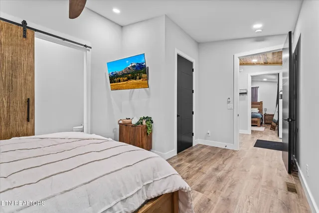 $950,000 | 204 Burntmill Ford Road, Byrdstown, TN 38549