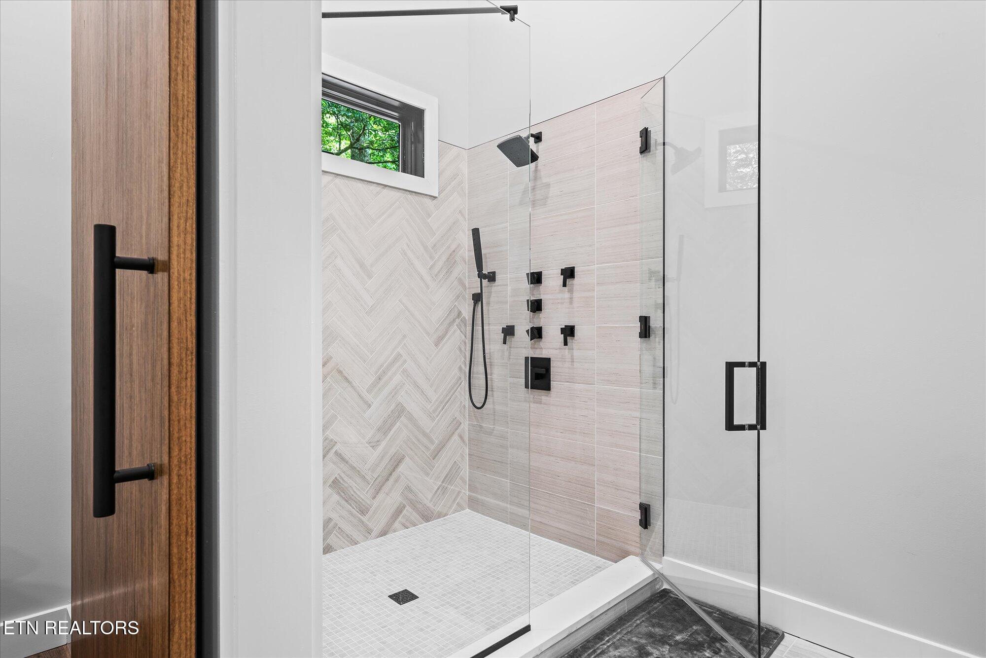 204 Burntmill Ford Road Byrdstown, TN 38549 - Photo 35 of 60 60-204 Burntmill Ford Rd_160_TNPC