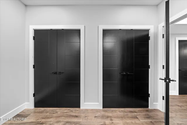 $950,000 | 204 Burntmill Ford Road, Byrdstown, TN 38549