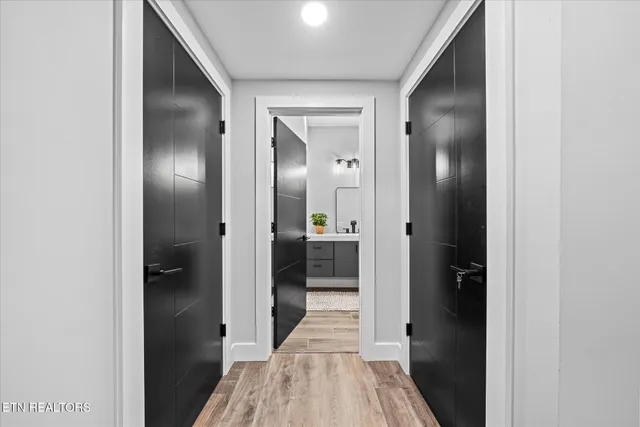 $950,000 | 204 Burntmill Ford Road, Byrdstown, TN 38549