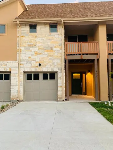 $1,995 | 502 Conservation Drive, Austin, TX 78717