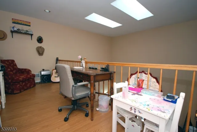 $599,900 | 16 Iroquois Trail, Somerville, NJ 08876