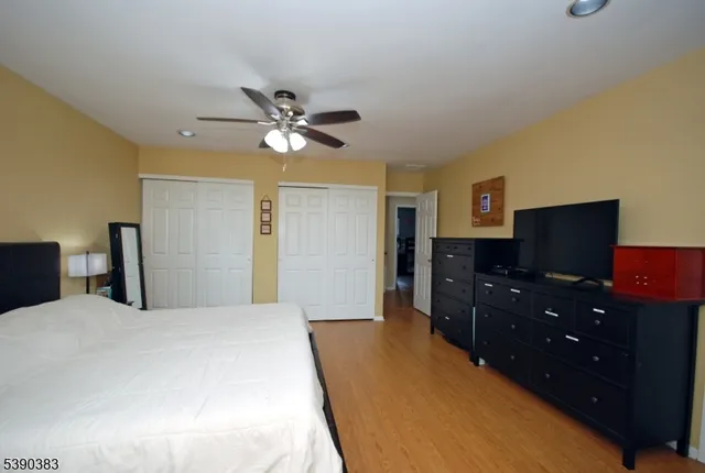 $589,900 | 16 Iroquois Trail, Somerville, NJ 08876