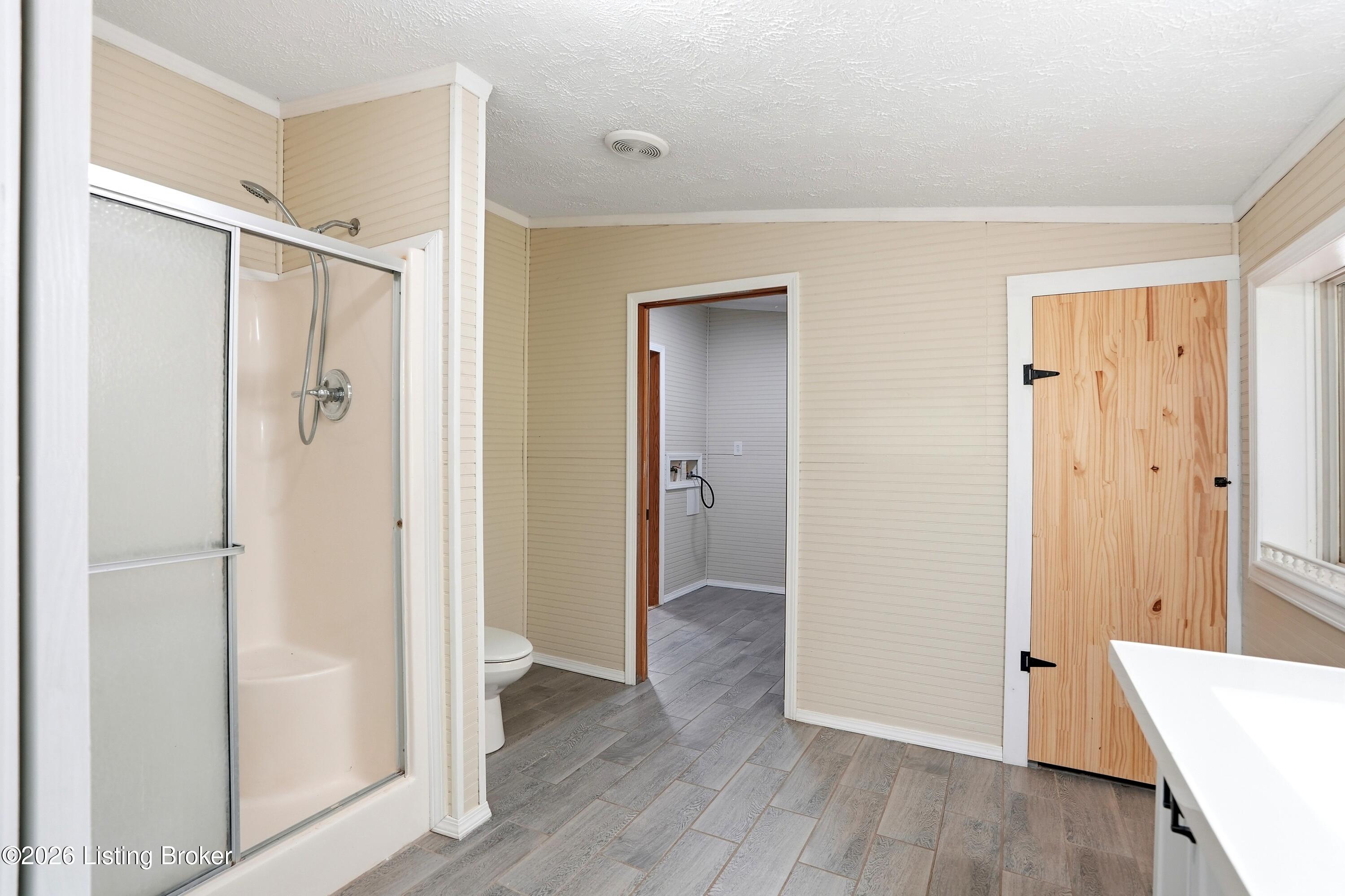1761 Wonderland Road Upton, KY 42784 - Photo 44 of 70 43_Bathroom 4 Shower