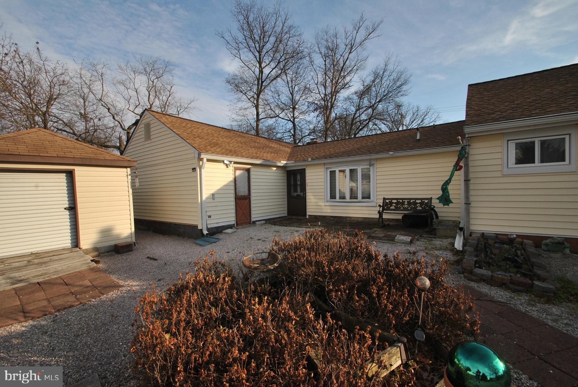 9616 Magledt Road Baltimore, MD 21234 - Photo 3 of 23 Gallery Image 3