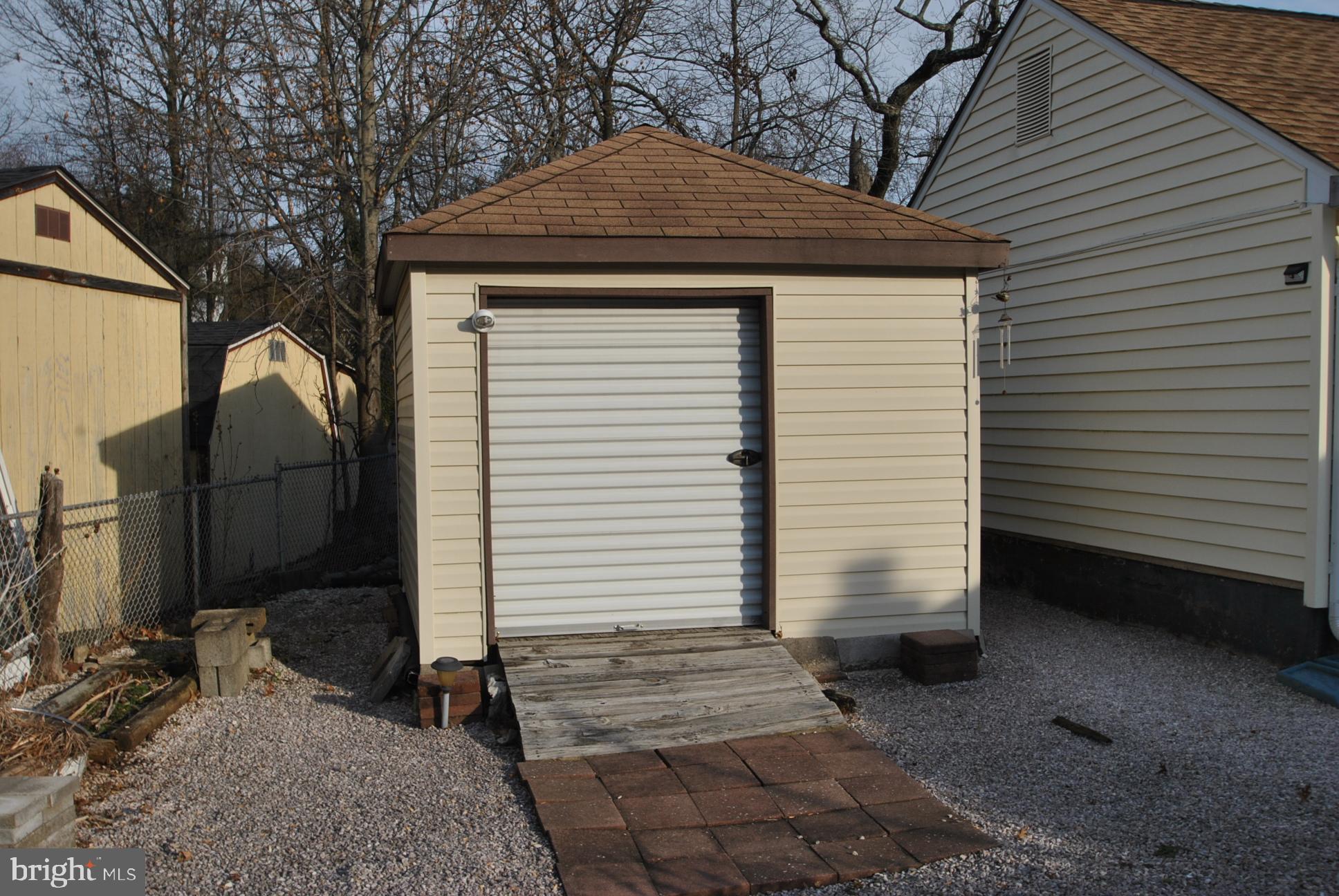 9616 Magledt Road Baltimore, MD 21234 - Photo 4 of 23 Gallery Image 4