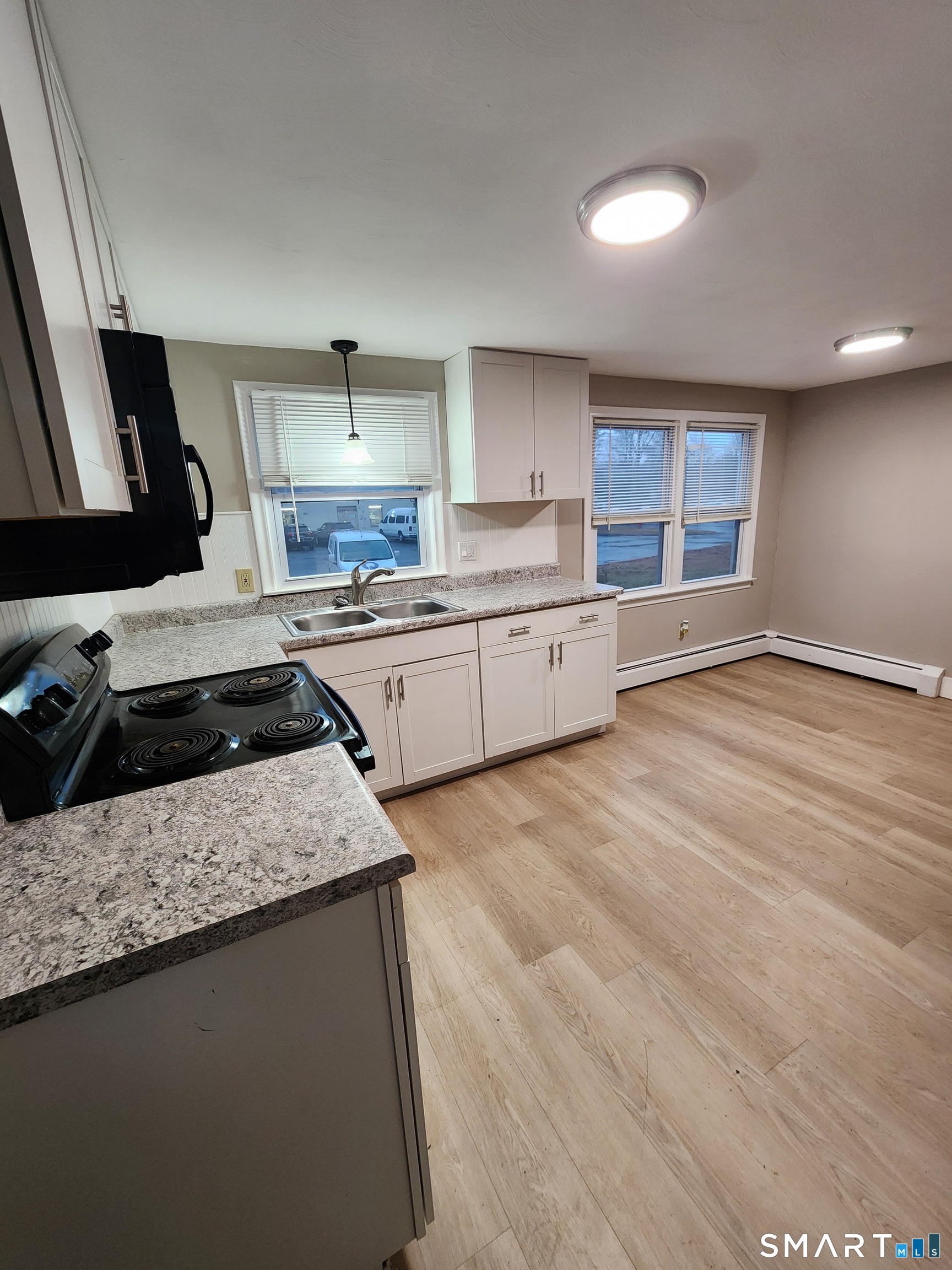 305 Redstone Hill Road Bristol, CT 06010 - Photo 7 of 23