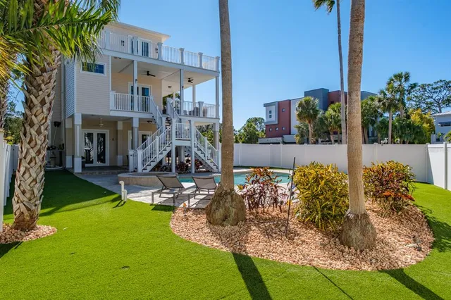 $1,699,900 | 1700 Oyster Point Way, Palm Harbor, FL 34683