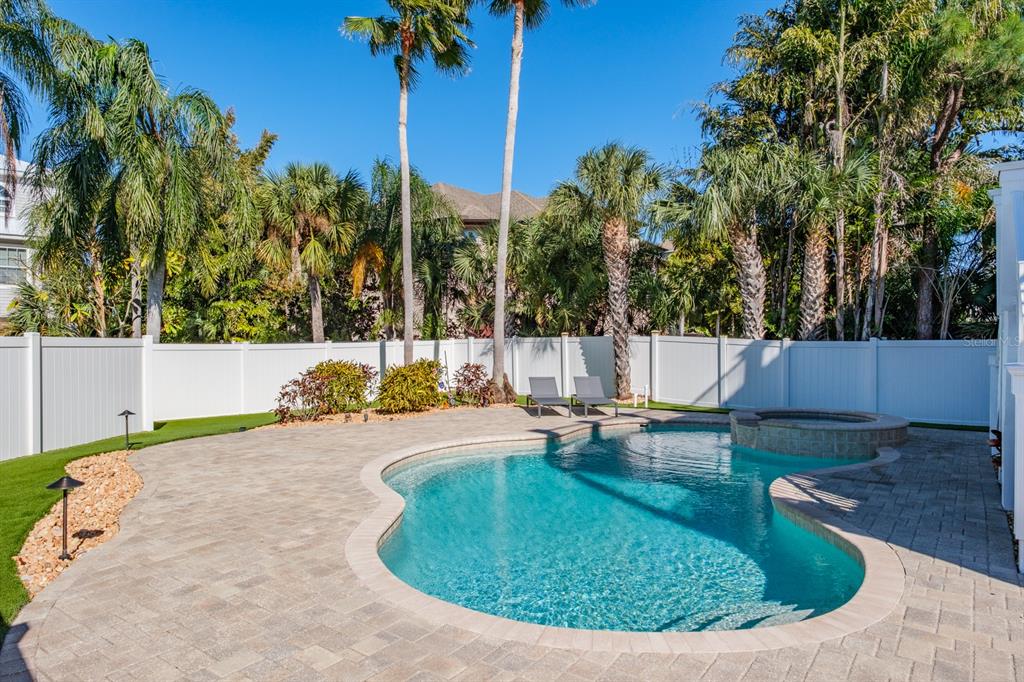 1700 Oyster Point Way Palm Harbor, FL 34683 - Photo 61 of 88