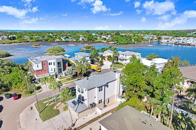 $1,699,900 | 1700 Oyster Point Way, Palm Harbor, FL 34683