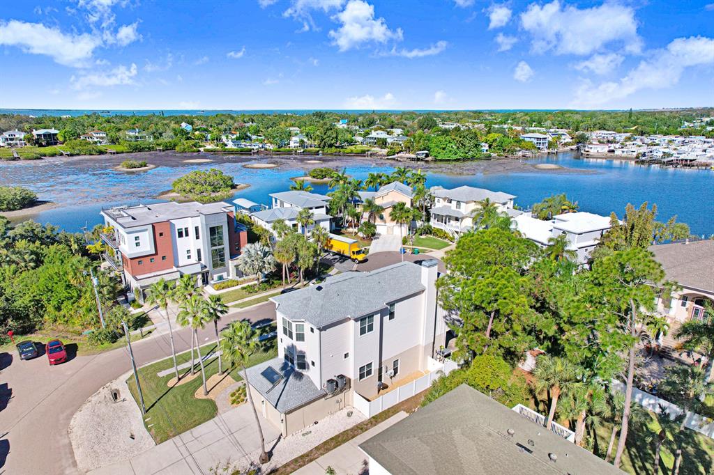 1700 Oyster Point Way Palm Harbor, FL 34683 - Photo 82 of 88