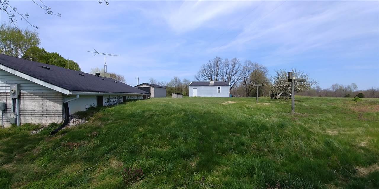 854 State Line Road Holland, KY 42153 - Photo 16 of 21 Gallery Image 16