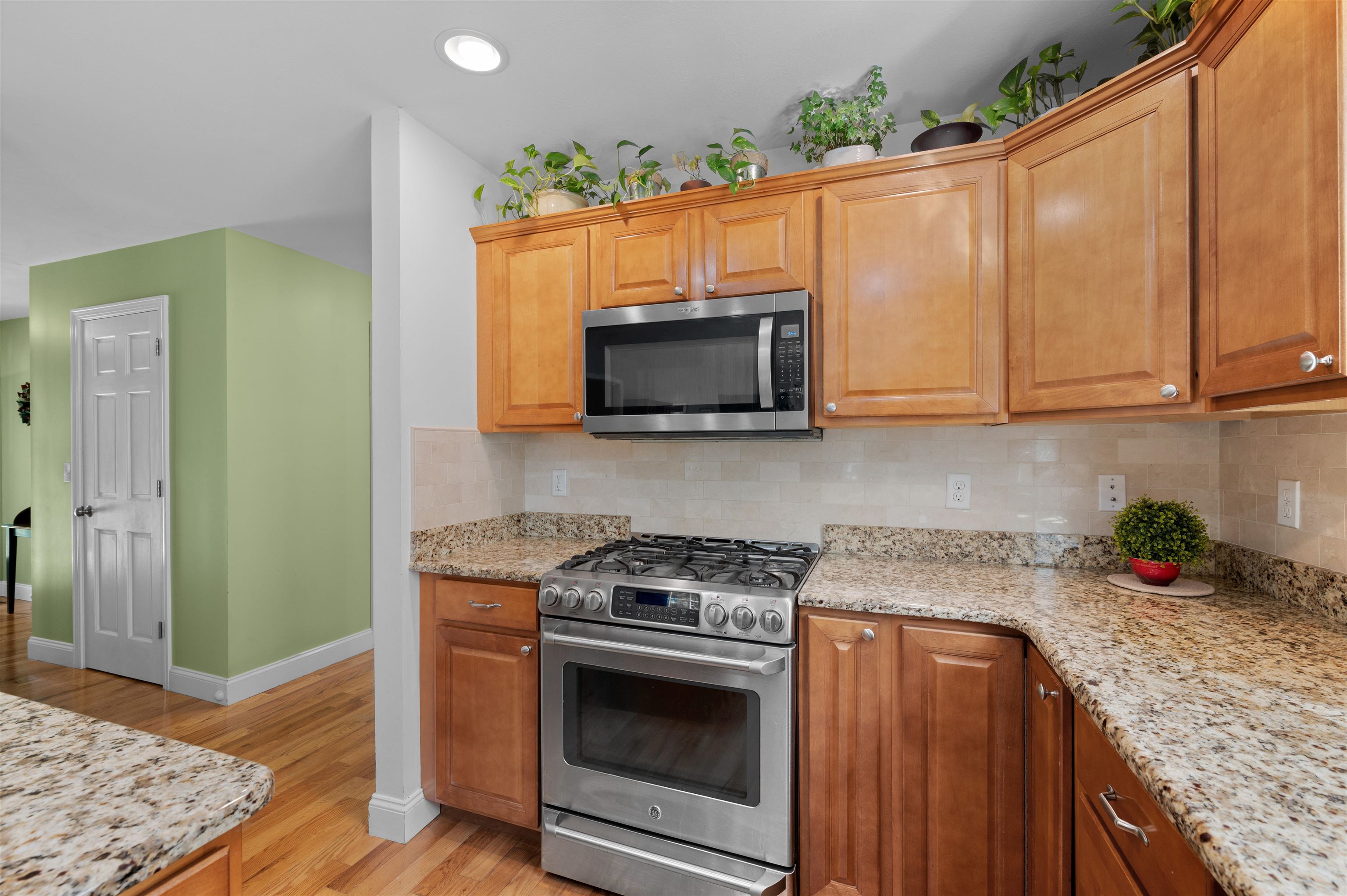 1139 Province Road Strafford, NH 03884 - Photo 12 of 60 Gallery Image 12
