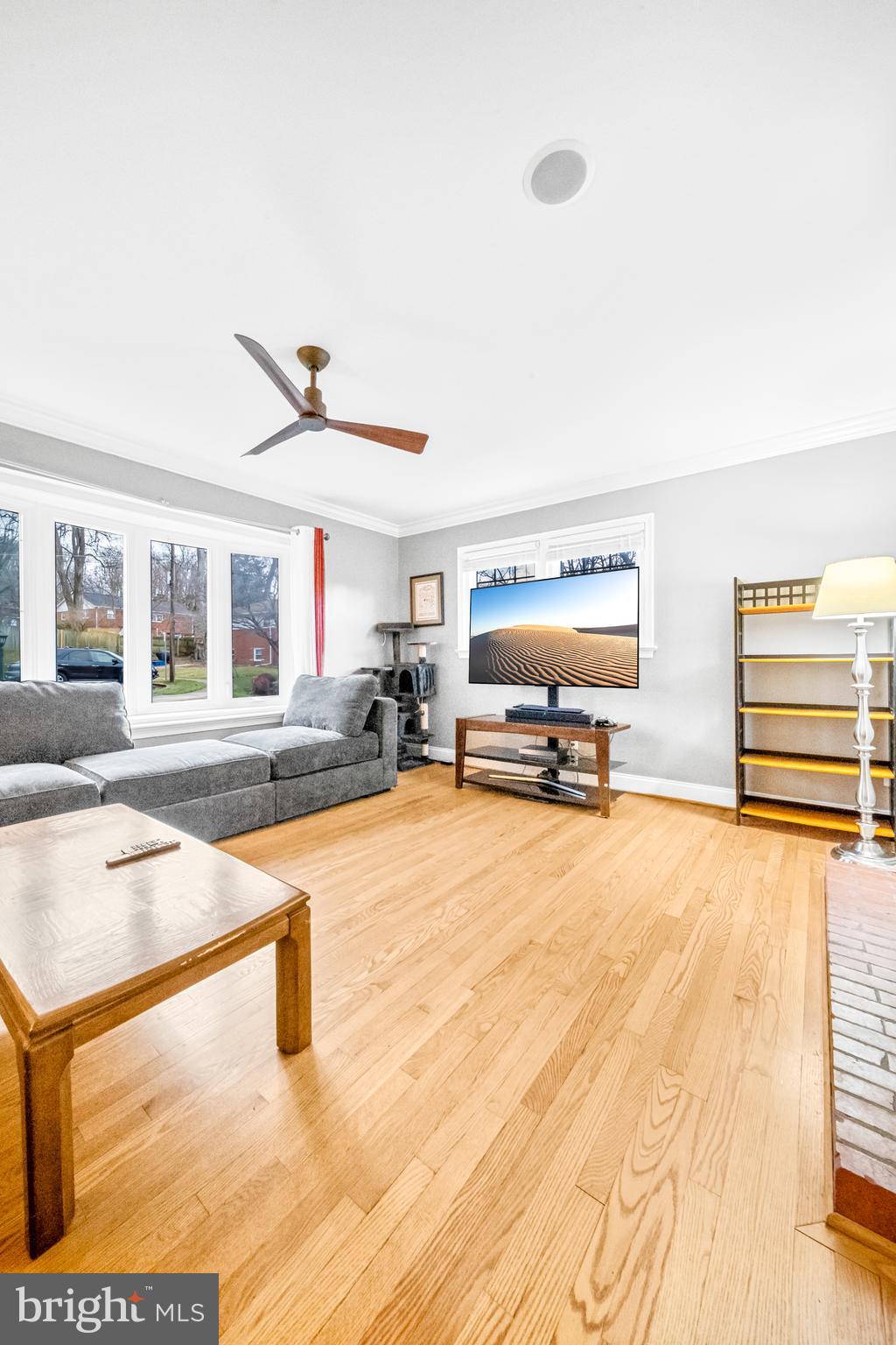10600 Springmann Drive Fairfax, VA 22030 - Photo 23 of 78 a living room with furniture and a flat screen tv