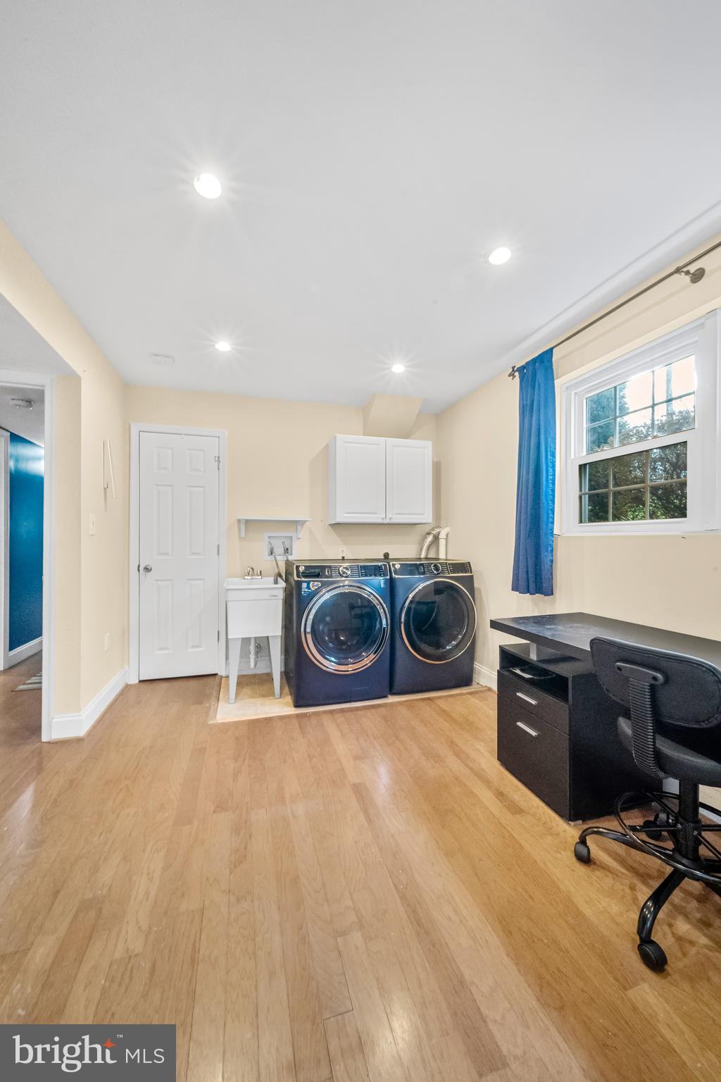 10600 Springmann Drive Fairfax, VA 22030 - Photo 47 of 78 Laundry Room