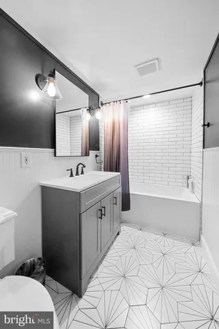 $795,000 | 10600 Springmann Drive, Fairfax, VA 22030