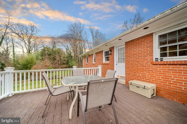 $795,000 | 10600 Springmann Drive, Fairfax, VA 22030