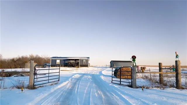 $319,900 | 141 Southwest County Rd U, Holden, MO 64040