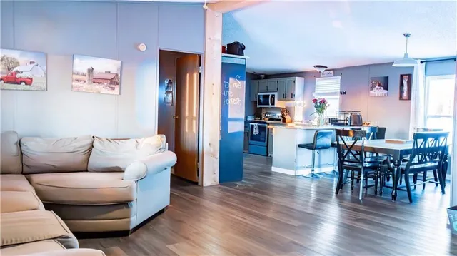 $319,900 | 141 Southwest County Rd U, Holden, MO 64040