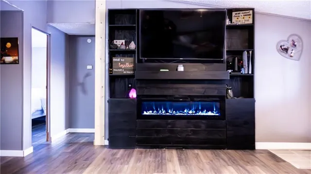 $319,900 | 141 Southwest County Rd U, Holden, MO 64040