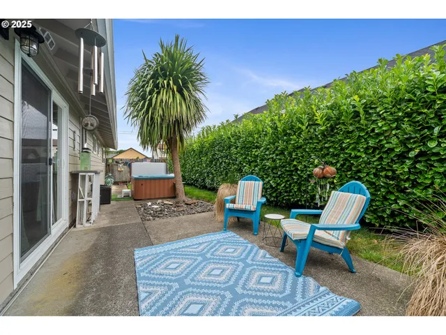 a view of a backyard with a sink