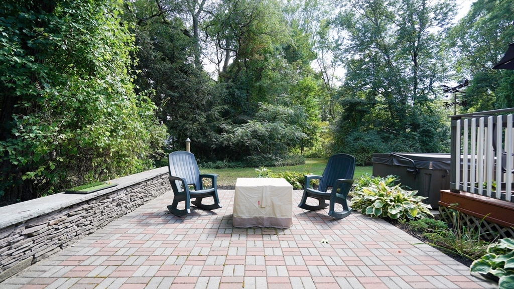 463 Ledge Road Seekonk, MA 02771 - Photo 11 of 40 Gallery Image 11