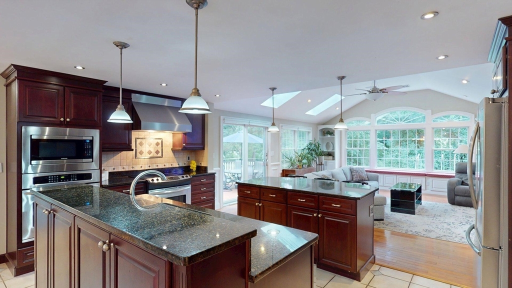 463 Ledge Road Seekonk, MA 02771 - Photo 12 of 40 Gallery Image 12