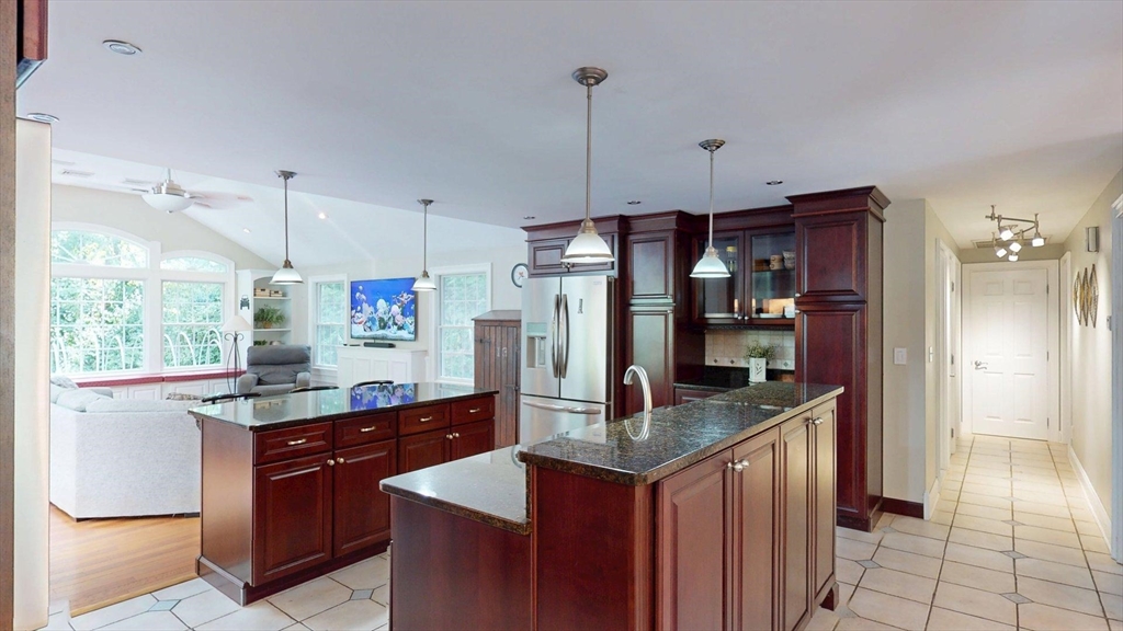 463 Ledge Road Seekonk, MA 02771 - Photo 19 of 40 Gallery Image 19
