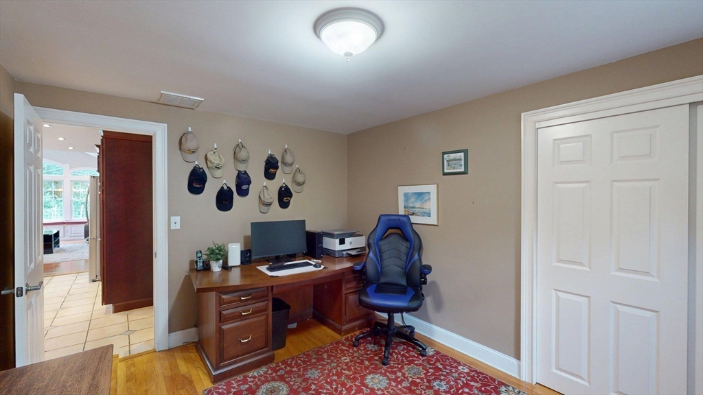 463 Ledge Road Seekonk, MA 02771 - Photo 35 of 40 Gallery Image 35