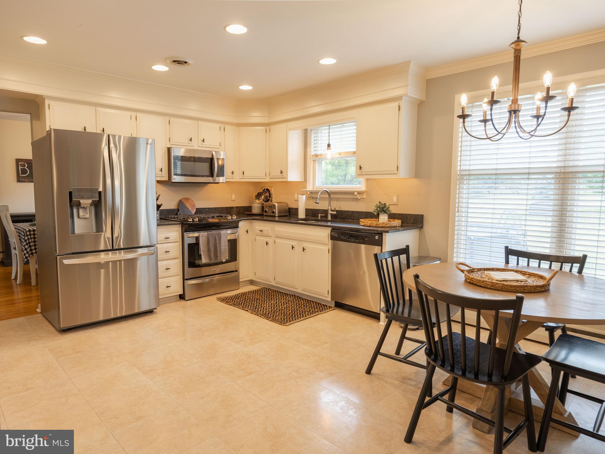 284 Manor Road Harleysville, PA 19438 - Photo 33 of 61