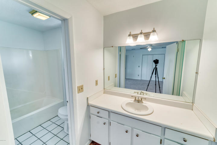 209 Randy Road Panama City Beach, FL 32413 - Photo 16 of 36 Bathroom