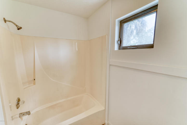 209 Randy Road Panama City Beach, FL 32413 - Photo 18 of 36 Master Bathroom