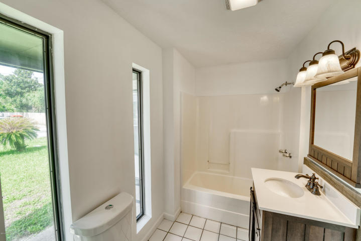 209 Randy Road Panama City Beach, FL 32413 - Photo 21 of 36 Bathroom