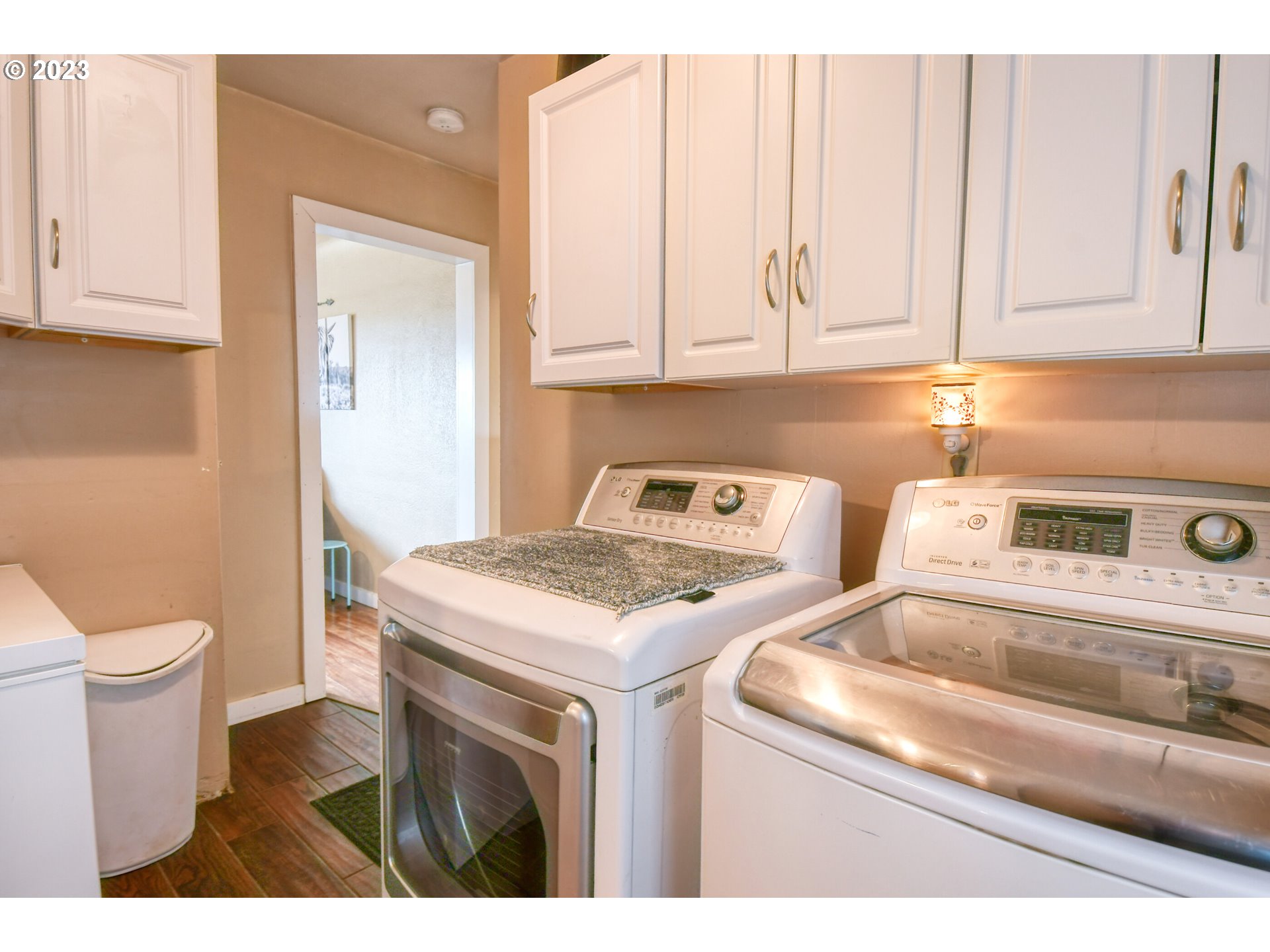 615 Northwest 5th Street Pendleton, OR 97801 - Photo 29 of 33 a utility room with dryer and washer