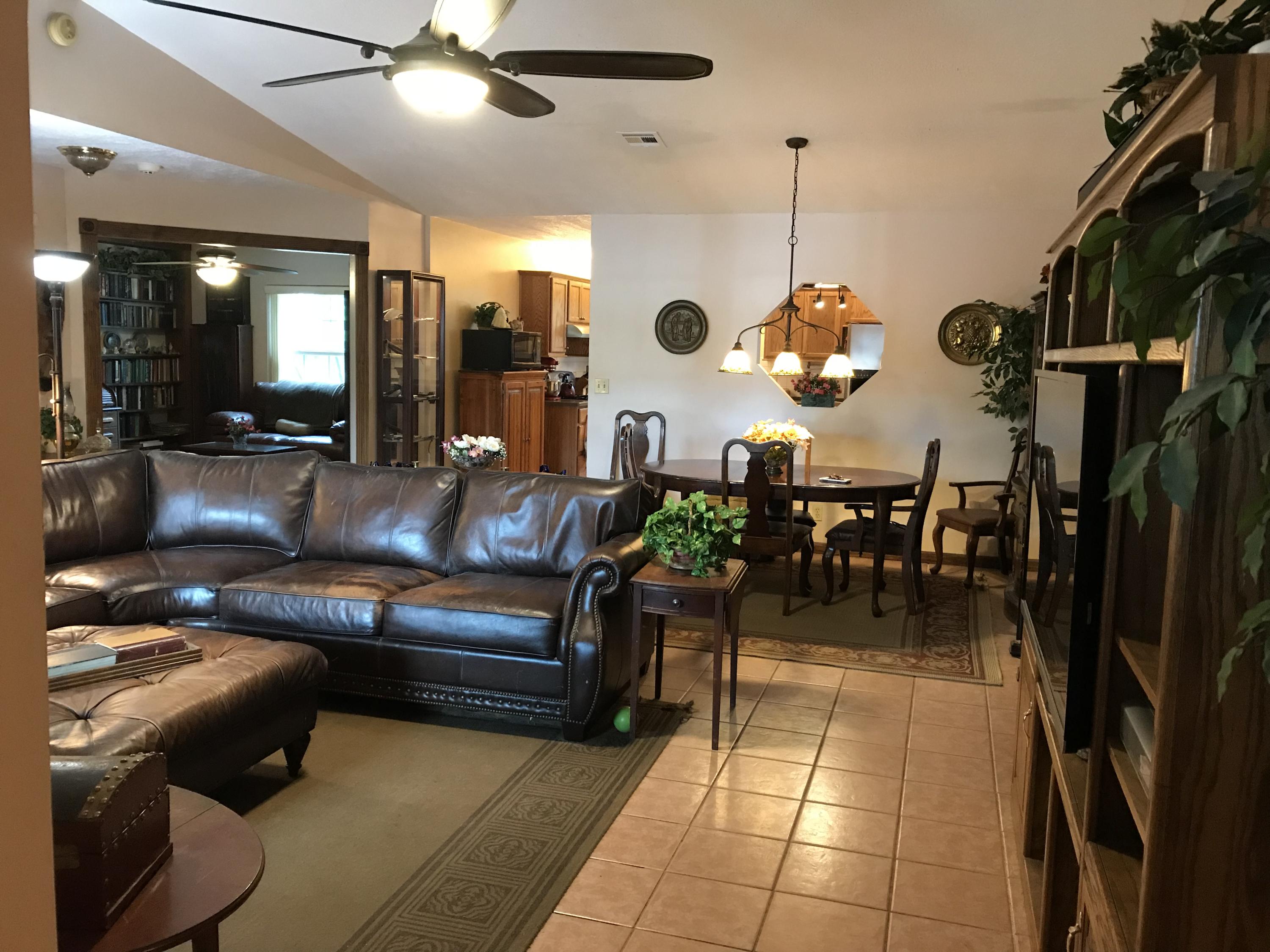 6000 Triphammer Road Lake Worth, FL 33463 - Photo 5 of 20 Living/Dining