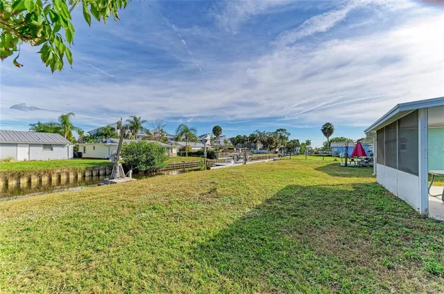 $369,900 | 616 Palm Avenue, Ellenton, FL 34222