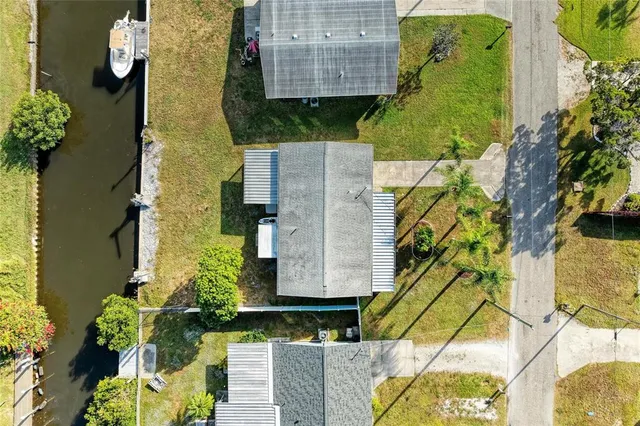 $369,900 | 616 Palm Avenue, Ellenton, FL 34222