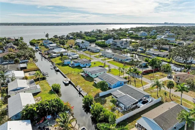 $369,900 | 616 Palm Avenue, Ellenton, FL 34222