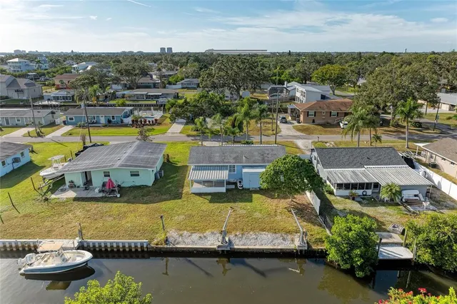 $369,900 | 616 Palm Avenue, Ellenton, FL 34222