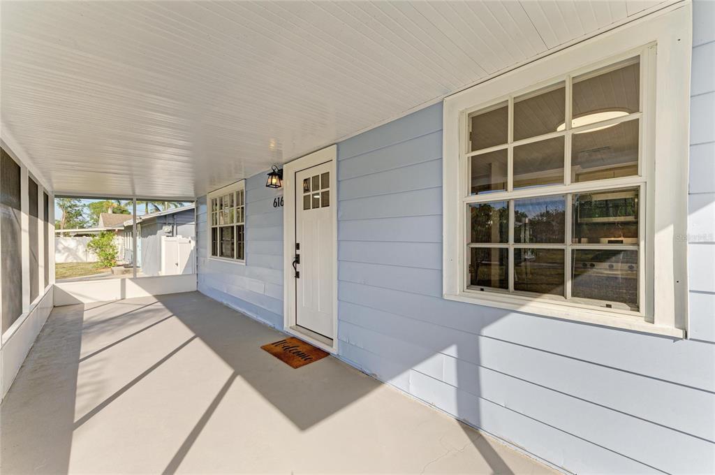 616 Palm Avenue Ellenton, FL 34222 - Photo 10 of 53 a view of house with a large window