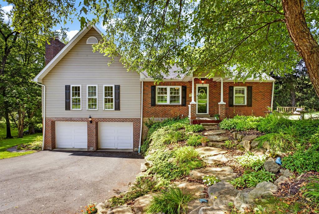 191 Wheatland Road Wexford, PA 15090 - Photo 1 of 35 Gallery Image 1