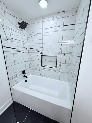 $699,999 | 1581 Groton Lane, Wheaton, IL 60189