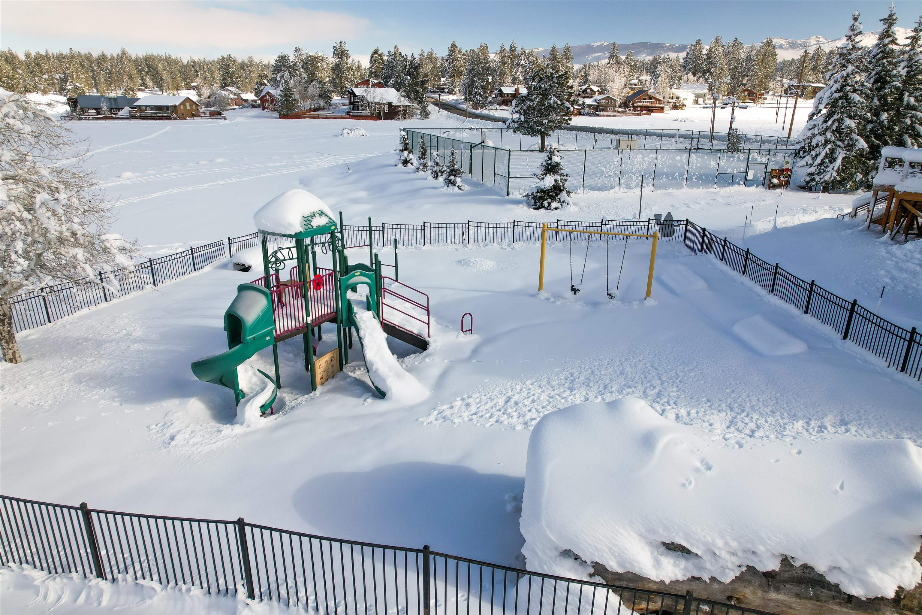 15760 Archery View Truckee, CA 96161 - Photo 15 of 21 swimming pool view with a lake view