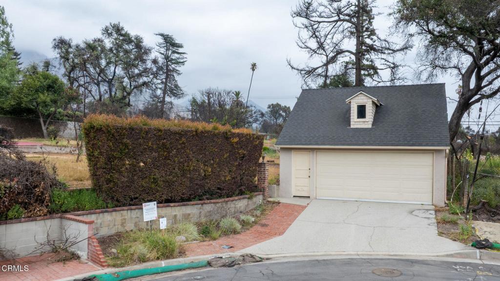 281 East Pentagon Street Altadena, CA 91001 - Photo 2 of 31 281 E Pentagon-001