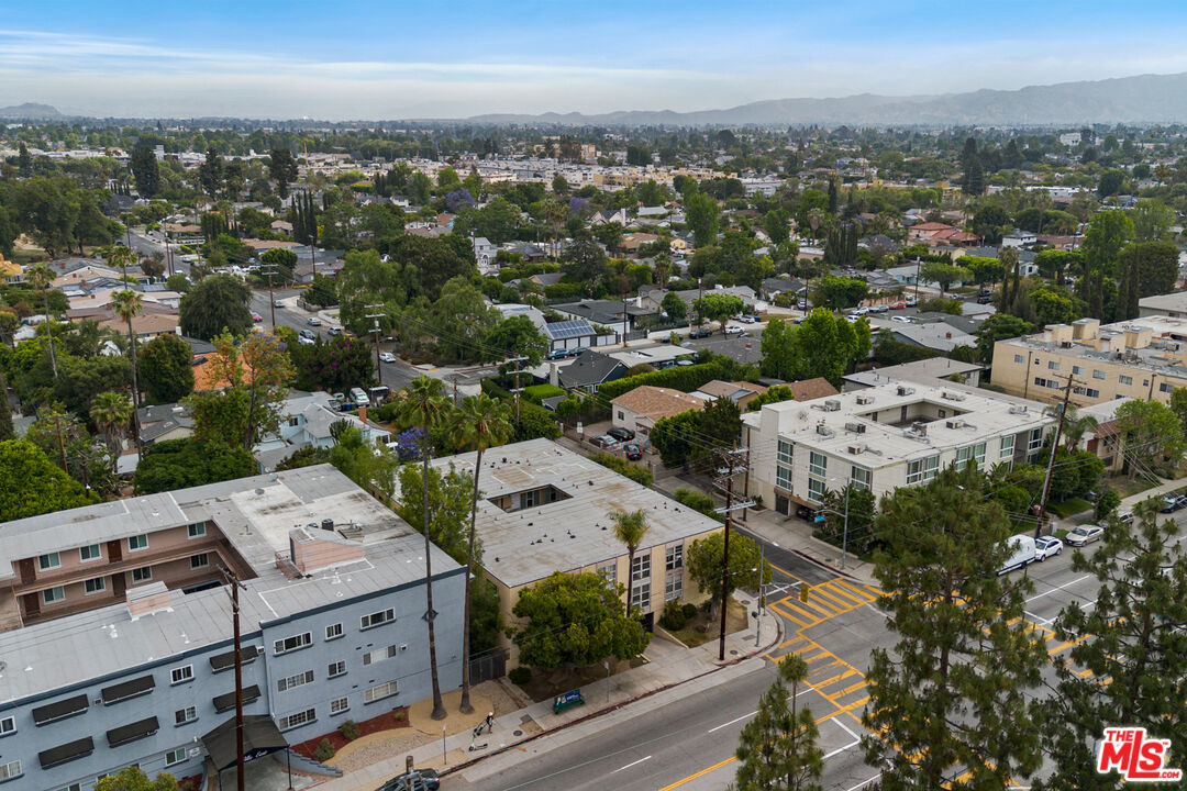 13101 Oxnard Street Van Nuys, CA 91401 - Photo 11 of 14