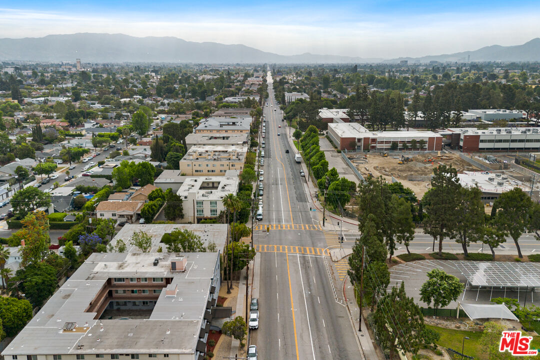 13101 Oxnard Street Van Nuys, CA 91401 - Photo 12 of 14 a view of a city
